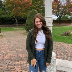 Profile Picture of Carlee Bladl (@carleebladl) on Tiktok