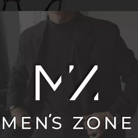 Profile Picture of Alex Veliz (@alxveliz) on Poshmark