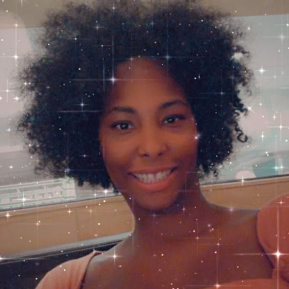 Profile Picture of Racquel Kimbrough (@beautiful1904) on Poshmark