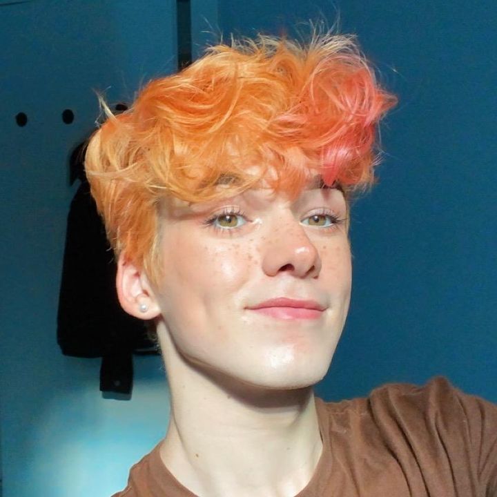 Profile Picture of   jack 🥰 (@dumbgayandbroke)... (@dumbgayandbroke) on Tiktok