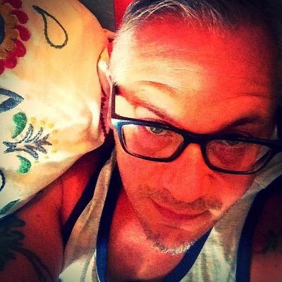Profile Picture of Robin Wilkins (@RWSbux212) on Twitter