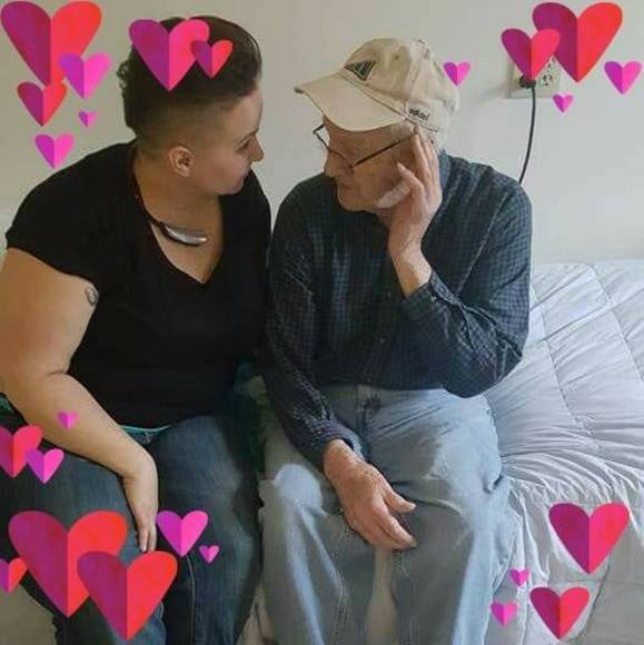 Profile Picture of Amy Delph (@amyd0903) on Poshmark