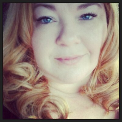Profile Picture of Valeri Smith (@valeri_smith) on Twitter