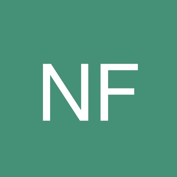 Profile Picture of Nicole Fochtmann (@nikkifoshay) on Poshmark