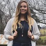 Profile Picture of Christian Blogger | Wife | Mom (@leah.mae.brown) on Instagram