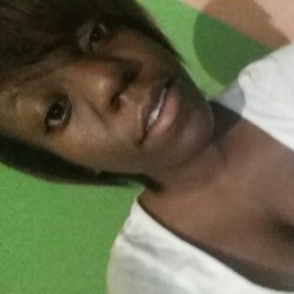 Profile Picture of Kiesha Chandler (@amira1207) on Poshmark
