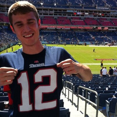 Profile Picture of Jesse Shelton (@Tom6Peyton2) on Twitter