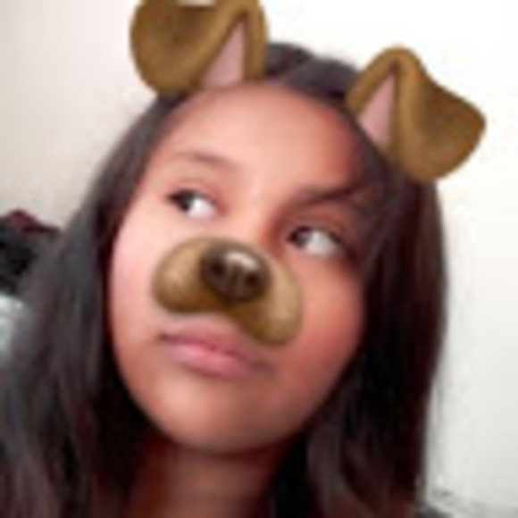 Profile Picture of Sahily Ramirez (@sahilyramirez) on Poshmark