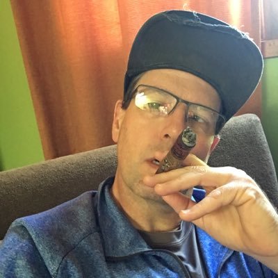 Profile Picture of Bob Hanks (@hylanderbob) on Twitter