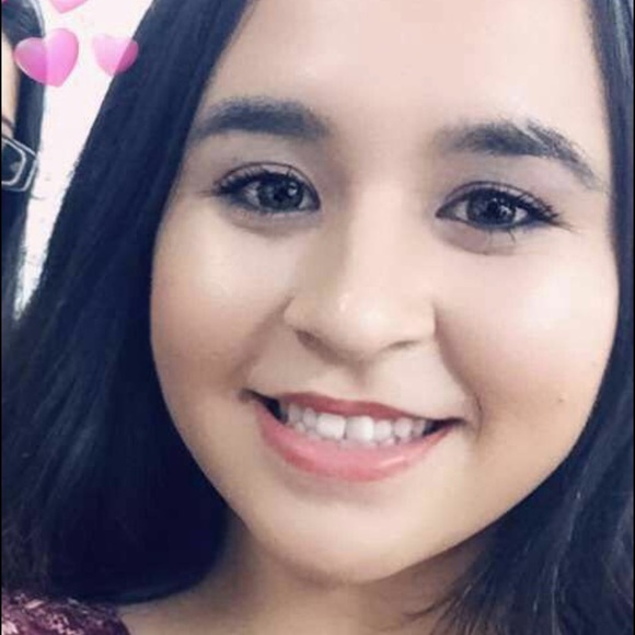 Profile Picture of Edna Hernandez (@mirandav18) on Poshmark