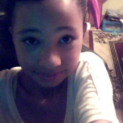 Profile Picture of Olivia Hinton (@oliviahinton6) on Twitter