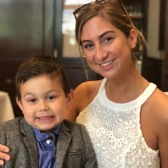 Profile Picture of Celine Mclaughlin (@celinemc198) on Poshmark