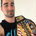 Profile Picture of Aaron Marneros (@welcometoaaronsasylum) on Instagram