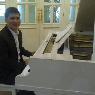 Profile Picture of Michael Iskandar (@iskandar_mike) on Twitter