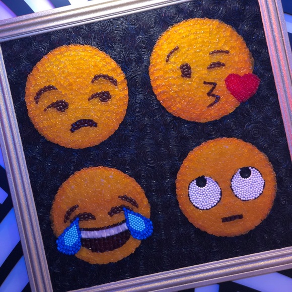 Daniela Adler - Poshmark Profile Picture of Daniela Adler (@danielaadler) on Poshmark