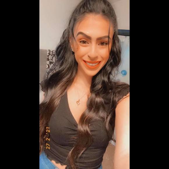 Profile Picture of Krystal Sanchez (@kbasanchez) on Poshmark