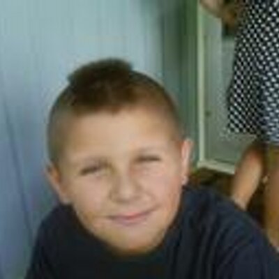 Profile Picture of Tony Salas (@tonysalas1999) on Twitter