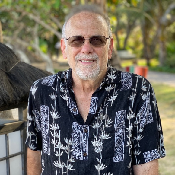 Profile Picture of Michael Catalanello (@mcatalanello) on Poshmark