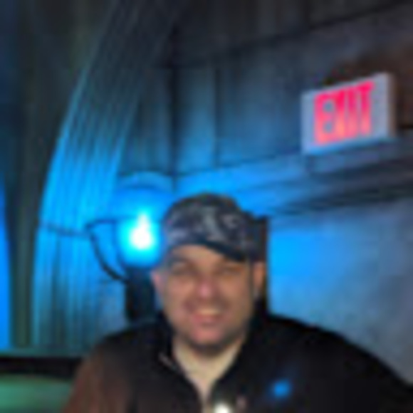 Profile Picture of Jason Pettigrew (@jpettigrew77) on Poshmark