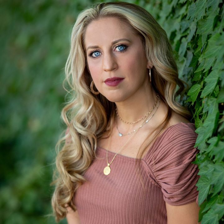 Profile Picture of Gretchen Bruesehoff (@gretchenbwiles) on Tiktok