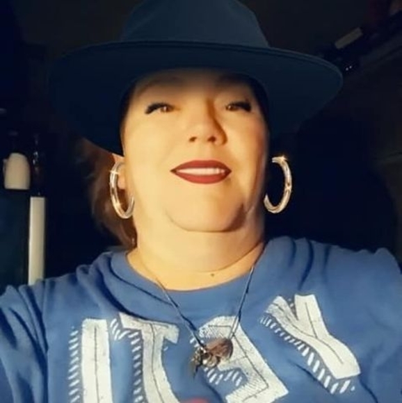 Profile Picture of Suean Stehley (@texaslady1208) on Poshmark