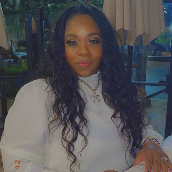 Profile Picture of Kisha Mcdowell-brown (@thebeautyblock) on Poshmark