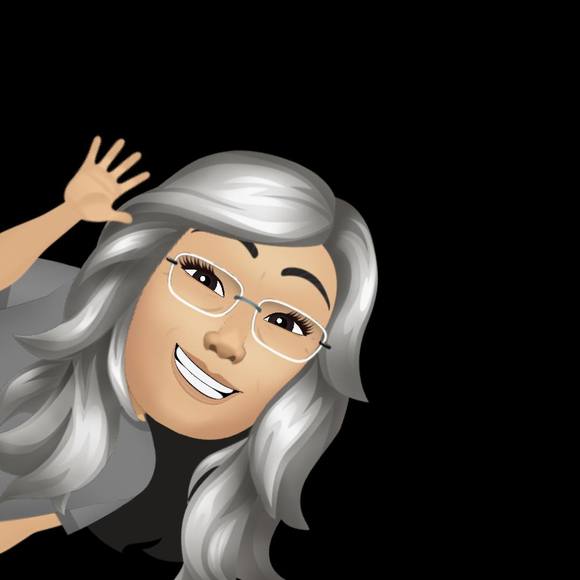 Chantal Lemieux - Poshmark Profile Picture of Chantal Lemieux (@chamarylis) on Poshmark