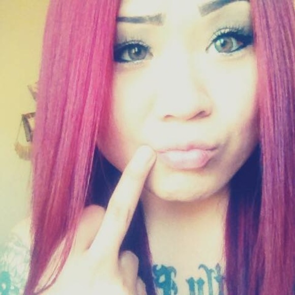 Profile Picture of Ana Ciong (@anabby23) on Poshmark