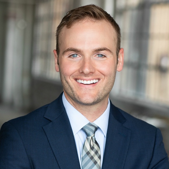 Profile Picture of Ryan Sims (@rbs84) on Poshmark