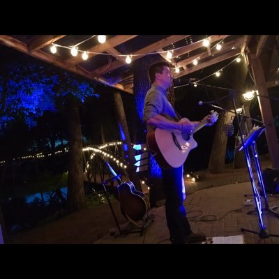 Profile Picture of ChrisAldama (@ChrisAldama) on Twitter