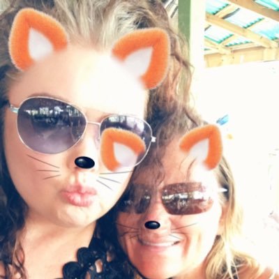 Profile Picture of Jennifer Schwierjohn (@JennE_D20) on Twitter