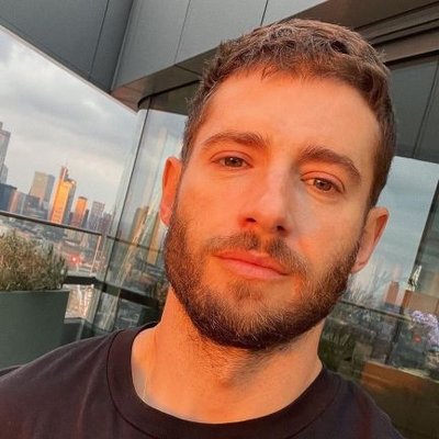 Profile Picture of Sleepy Ventu  😴 (@lucashedgess) on Twitter