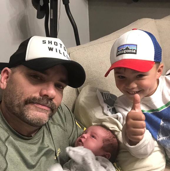 Profile Picture of Joey Gordon (@stewball_25) on Poshmark