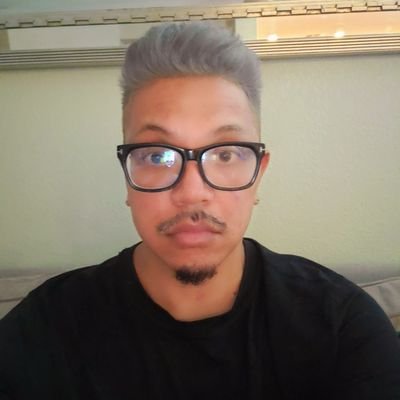 Profile Picture of James Chu (@jmz702) on Twitter
