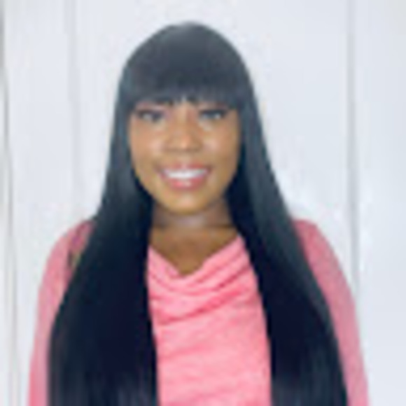 Profile Picture of Jasmine Mckenzie (@jasminemcken472) on Poshmark