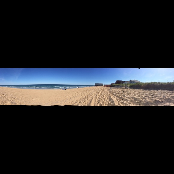 Profile Picture of Vianca Diaz (@viivelix) on Poshmark