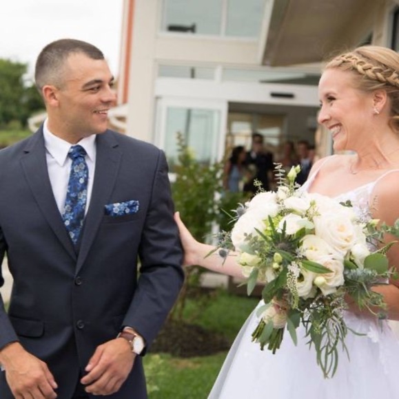 Profile Picture of Alex Martins (@martins7alex) on Poshmark