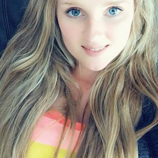 Profile Picture of Maria Schellenberg (@maria.braun.125) on Facebook
