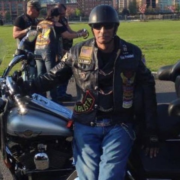 Profile Picture of Nelson Rivera (@zebra292) on Poshmark