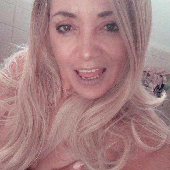 Profile Picture of Gipsy Aseff (@gipsyking) on Poshmark