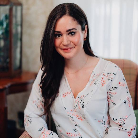 Profile Picture of Augusta Grescowle (@agrescowle) on Poshmark