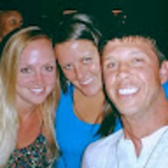 Profile Picture of Scotty Dennis (@scttydnns) on Poshmark