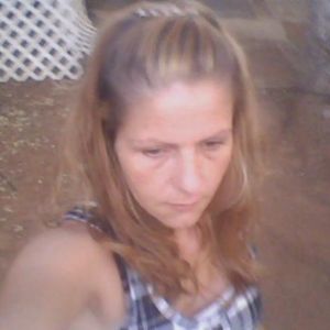 Profile Picture of Mary Helgeson (@mylilyfrog7) on Myspace