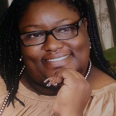 Profile Picture of Deloris Edwards (@Thickness1960) on Twitter