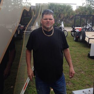 Profile Picture of Carl Chadwell (@carl.chadwell.7) on Facebook