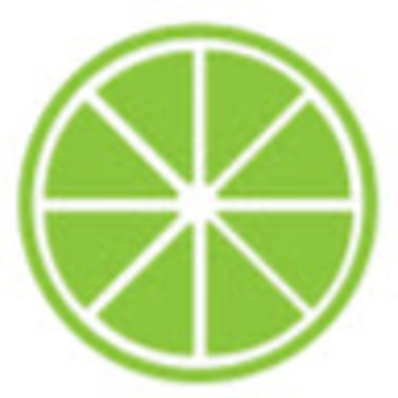 Profile Picture of Jazmyne Wade (@newwavevintage4) on Poshmark