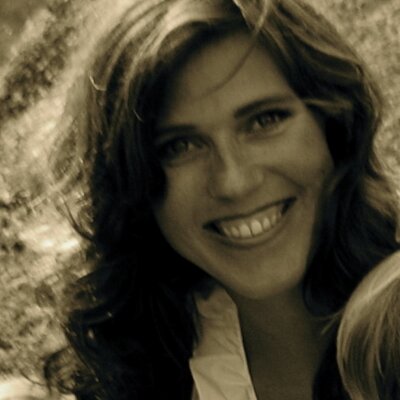 Profile Picture of Kimberly Gioioso (@MyArtfulHand) on Twitter