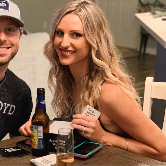 Profile Picture of Betsy Ginnane (@betsyginnane) on Poshmark