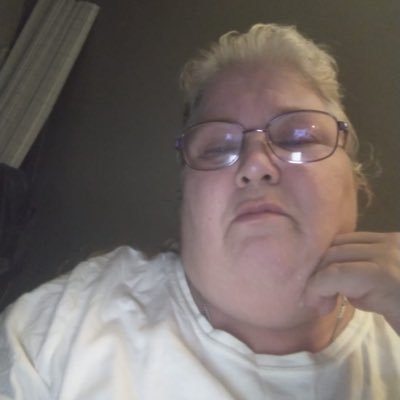 Profile Picture of Lora Ryan (@Ryanolly4) on Twitter