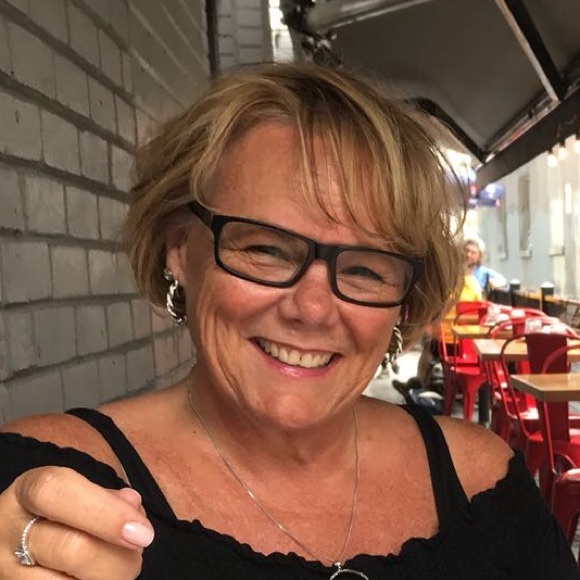 Profile Picture of Donna Virzi (@dmvirzi) on Poshmark